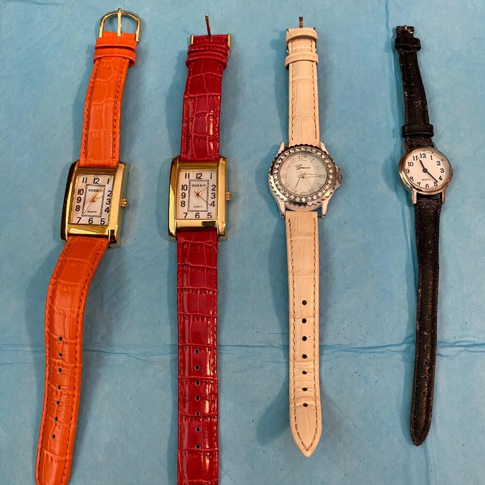 Lot of 4 ladies watches. Gossip, Geneva & Quartz.